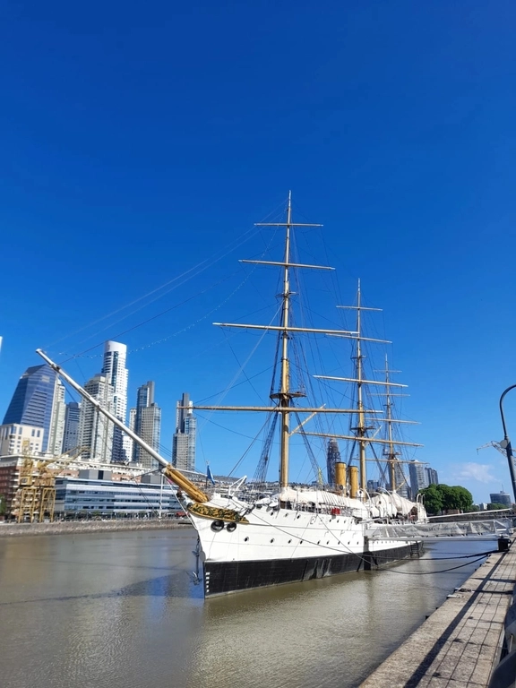 Los dos Guías - Tu aventura te espera