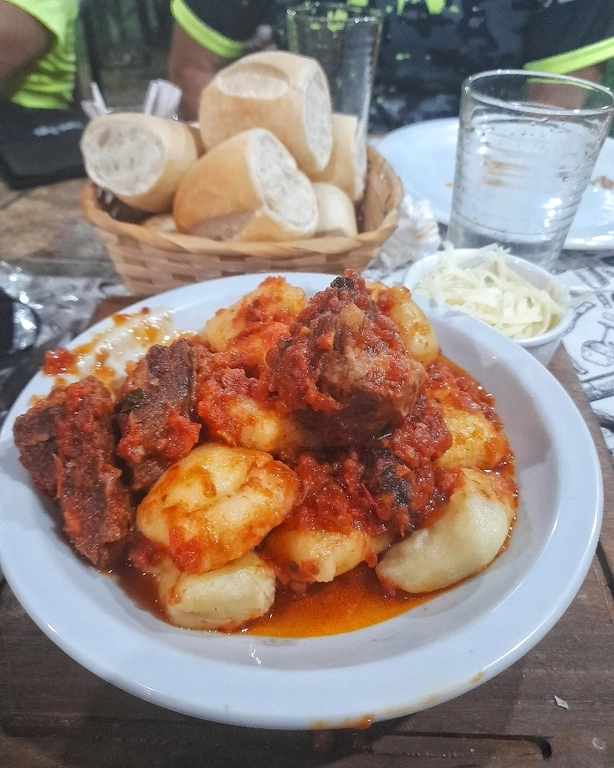 Los dos Guías - Tu aventura te espera