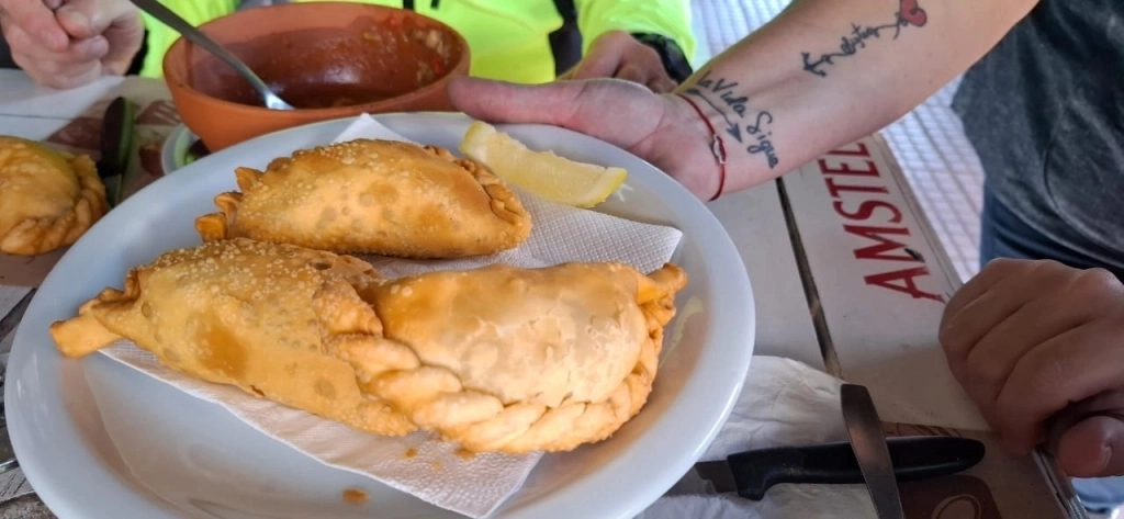 Los dos Guías - Tu aventura te espera