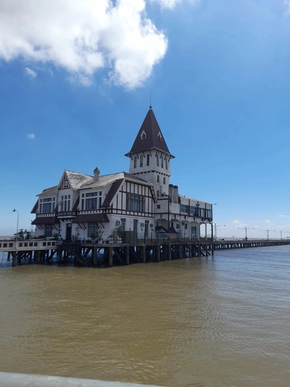 Los dos Guías - Tu aventura te espera